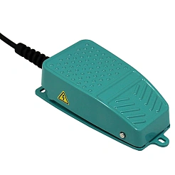 Переключатель-педаль XF-2 1 100 руб. Переключатель-педаль XF-2